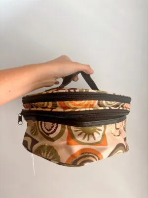 Groovy Makeup Case   Mirror Compartment