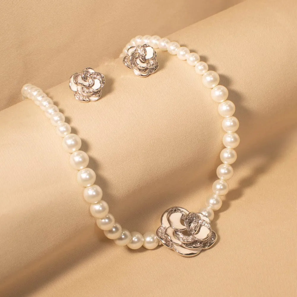 Saraah Pearl Necklace Set