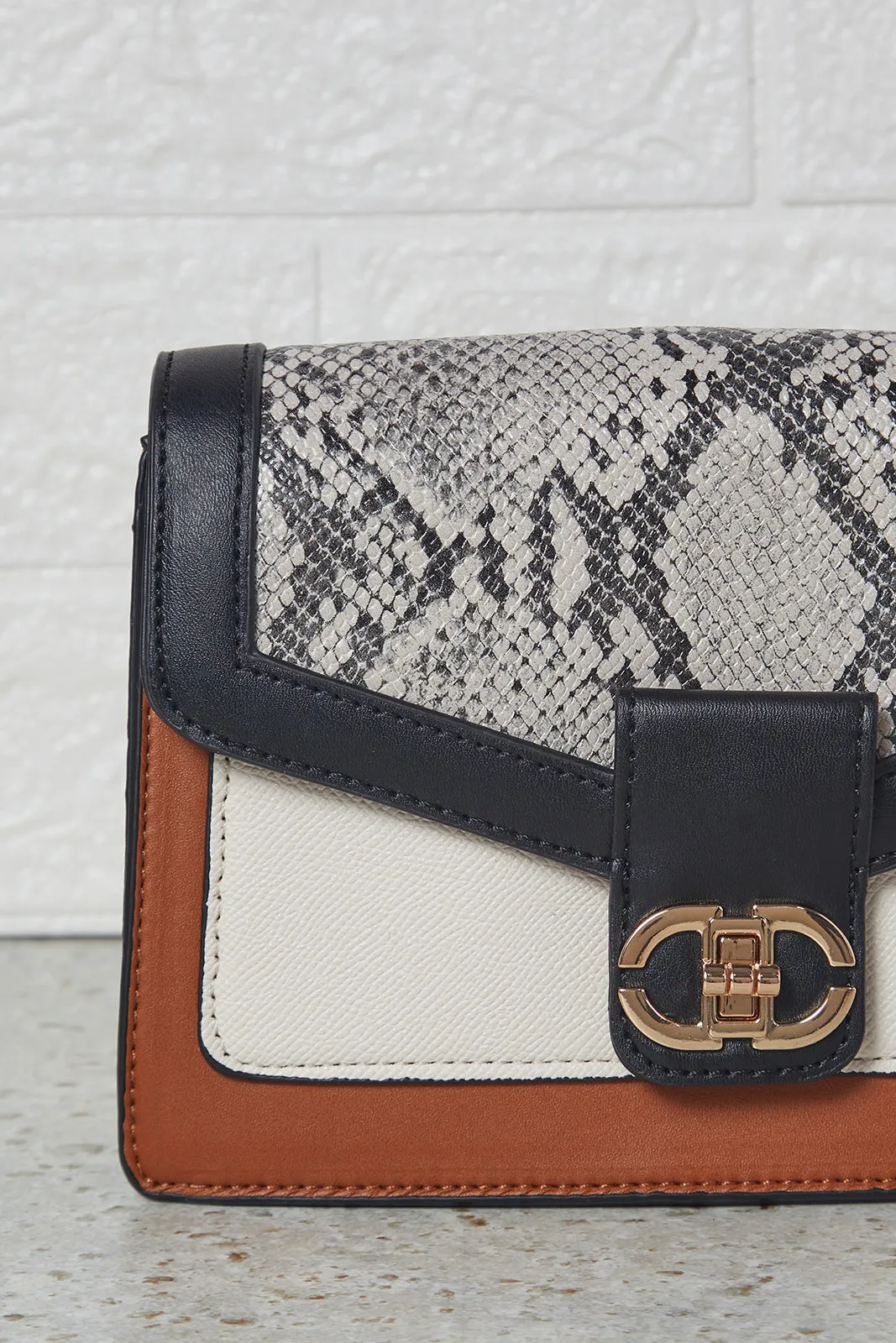 Women Assorted Animal Printed Handbag